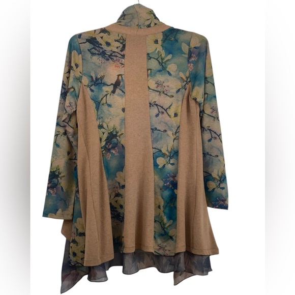 Soft Surroundings Tea Garden Topper blouse. Size medium. GUC - Picture 3 of 12